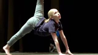 Tanssin superäidit - Broadway-kakara