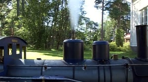 Wallen matkassa: Pienoisjunankuljettaja