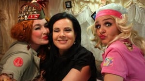 Olga ja Pamela - Pakkohoidon kesä 2011: Kaija Koo pakkohoidossa