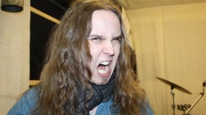 Rokkipesä: Teräsbetonin treeniksellä heilutellaan miekkoja