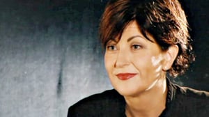 Muotokuvassa: Nina Åström