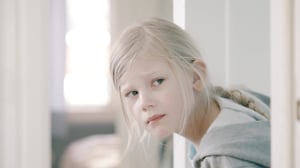 Isän luona, äidin luona