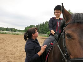 Ystäväni hevonen: Syy istuu satulassa
