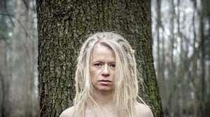 Tuhkimotarinoita: Särkynyt mieli