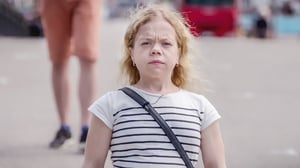 Tuhkimotarinoita: Jäänkö yksin?