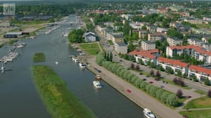 Meidän maamme - Vårt land: Lennä Porvoonjokea pitkin ja koe Vanhan Porvoon tunnelma ilmasta