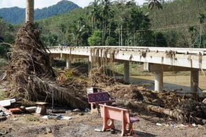 Yle Uutisluokka Triplet: Thaimaan tulva iski kuin tsunami – seuraukset näkyvät Suomessa asti