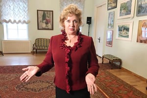 Yle Uutisluokka Triplet: Venäläisnaiset ovat edelleen miesten varjossa