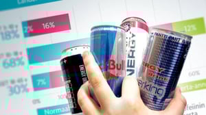 Yle Uutisluokka Triplet: Professori: Yksi energiajuoma päivässä on maksimi