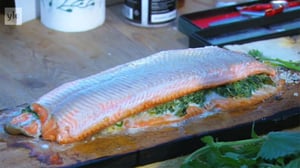 Samin grilli: nokkoskirjolohta viinilankulla