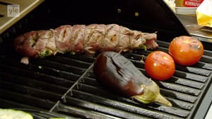 Samin grilli: Samin grillissä munakoisovoilla täytetty possunfilee