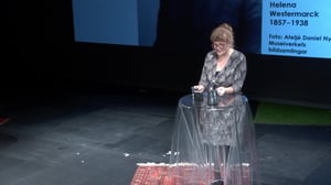 Esitelmämaraton: Julia Dahlberg