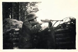 Yle Uutisluokka Triplet: Jatkosodan ihme: Synagoga saksalaissotilaiden naapurissa