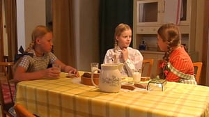 Ajankuvat: Tyttöjen kerho (S): 08.03.2016 12.12