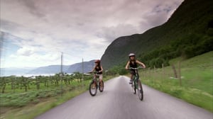 Dok: Kaksoissisarukset: 07.01.2016 22.00