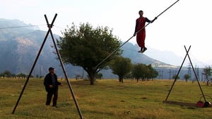 Uusi Kino: Viimeinen armenialainen nuorallatanssija (S): 05.01.2016 00.00