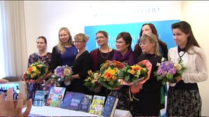 Yle Uutisluokka Triplet: Finlandia Junior -ehdokkaat kertovat lastenkirjojen muutoksesta - aiheina sota ja ruoan tuotanto (S): 04.11.2015 18.26