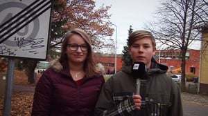 Yle Uutisluokka: Törmäyksiä ja läheltä piti -tilanteita - miten parantaa mopoilijoiden turvallisuutta? (S): 06.11.2015 14.30