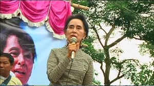 Yle Uutisluokka Triplet: Myanmarin vaalivoittaja on voittanut ennenkin - tällä kertaa kilpailija tunnusti tappionsa (S): 10.11.2015 16.35