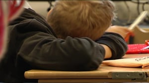 Yle Uutisluokka Triplet: Tutkijat: Koululaisten kasvava uupumus on hälytysmerkki (S): 10.11.2015 18.10