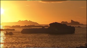 Yle Uutisluokka Triplet: Ilmastoneuvottelut tähtäävät lämpenemisen rajoittamiseen - keskiössä sijoittajien rahavirrat (S): 30.11.2015 14.38