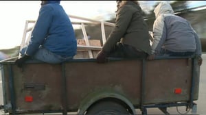 Yle Uutisluokka Triplet: Calais'n pakolaisleirin asukkaat pyrkivät Britanniaan jopa meren ali (S): 20.01.2016 11.32