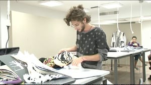 Yle Uutisluokka Triplet: Libanonista tulee monia muodin huippusuunnittelijoita (S): 25.01.2016 10.47