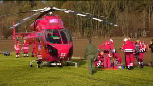 Yle Nyheter TV-nytt: Ett stort antal räddningsfordon har kommit till platsen. (S): 09.02.2016 11.08