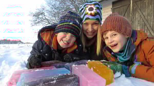 Undra sa flundra: 20.3 2016 Ensam hemma: 20.04.2016 23.59