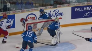 Jääkiekon naisten MM: Pronssiottelu RUS - FIN: 05.04.2016 09.00