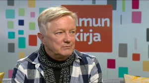 Aamun kirja: Aamun kirja. Hannu Väisänen: Elohopea. (S): 10.03.2016 09.09