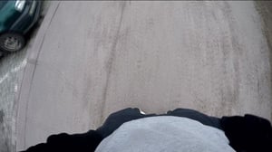 Yle Uutisluokka Triplet: Tubettaja Tume otti tasapainoskootterin haltuun (S): 04.04.2016 11.00