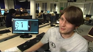 Yle Uutisluokka Triplet: Harrastus voi viedä pelialalle – jos keskittyy koulussa (S): 27.04.2016 11.23