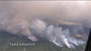 Yle Uutisluokka Triplet: Kanadan metsäpalot aiheuttavat massiiviset evakuoinnit (S): 06.05.2016 09.51