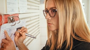 Downshiftaajat (S): 07.10.2016 00.01