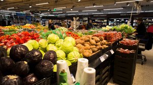 Yle Uutisluokka Triplet: Kasvikset ottavat lisää tilaa suomalaisten lautasilla (S): 10.01.2017 11.35