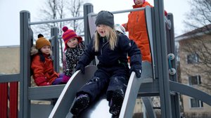 Yle Uutisluokka Triplet: Päiväkoti-ikäiset pojat liikkuvat tyttöjä enemmän (S): 20.01.2017 10.32