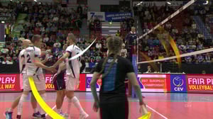 Lentopalloa: EM-karsinta DEN - FIN: 25.09.2016 15.50