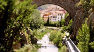 Pieni suuri maailma: 18.09.2016 00.00