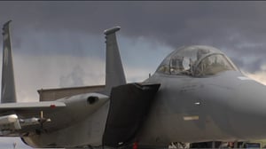 Yle Uutisluokka Triplet: Suomen ja USA:n hävittäjät yhteisessä taisteluharjoituksessa (S): 12.05.2016 10.33