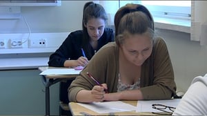 Yle Uutisluokka Triplet: Rehtorit luopuisivat arvosanoihin perustuvasta lukiovertailusta (S): 31.05.2016 12.47