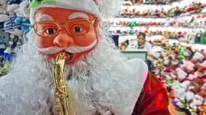 Yle Uutisluokka Triplet: Suomalainen joulu valmistetaan Kiinassa (S): 28.11.2016 09.52