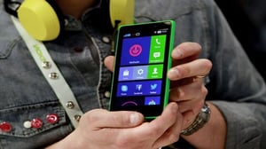 Yle Uutisluokka Triplet: Nokia-puhelimet palaavat markkinoille (S): 19.05.2016 10.19