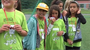 Yle Uutisluokka Triplet: Italialaisluokka vaihtoi paikalliset matematiikankirjat suomalaisiin (S): 24.08.2016 10.26