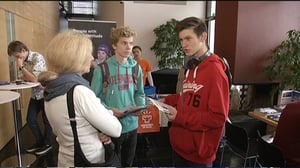 Yle Uutisluokka Triplet: Korkeakoulujen lukukausimaksut romahduttavat ulkomaisten opiskelijoiden määrän (S): 26.09.2016 09.07