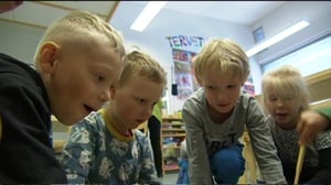 Yle Uutisluokka Triplet: Melu on riski lapsen puheen kehitykselle (S): 28.09.2016 10.35