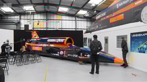 Yle Uutisluokka Triplet: Rakettiauto kulkee ääntä nopeammin (S): 30.09.2016 11.05