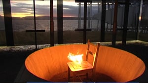 Yle Uutisluokka Triplet: Ikuinen tuli palaa Jäämeren rannalla noituudesta poltettujen muistoksi (S): 20.10.2016 10.24