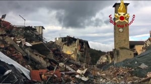 Yle Uutisluokka Triplet: Italia selvisi säikähdyksellä maanjäristyksistä (S): 28.10.2016 10.03