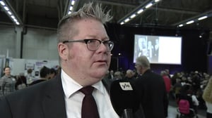 Helsingin kirjamessut: Jan Erola (S): 28.10.2016 20.50